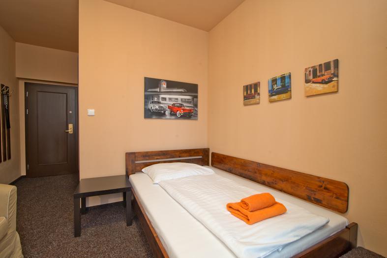פיסק Hotel U Zlateho Byka מראה חיצוני תמונה