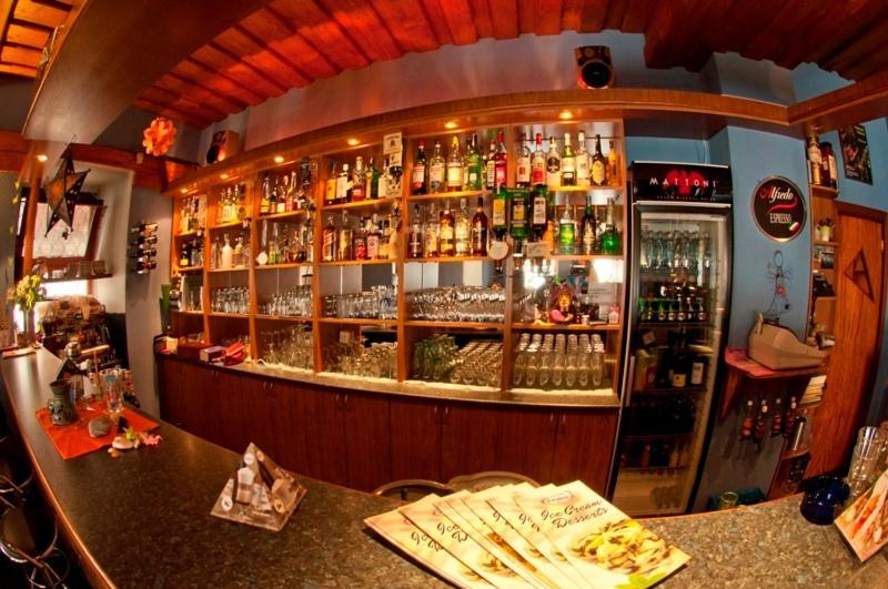 פיסק Hotel U Zlateho Byka מראה חיצוני תמונה