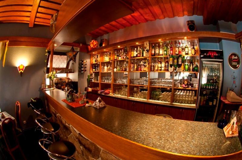 פיסק Hotel U Zlateho Byka מראה חיצוני תמונה
