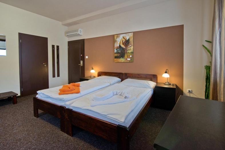 פיסק Hotel U Zlateho Byka חדר תמונה